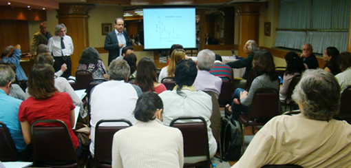 Em torno de 40 lideres de grupos de pesquisa do INCT-INOFAR estiveram presentes na II Reunião Anual de Avaliação e Acompanhamento de 2011.